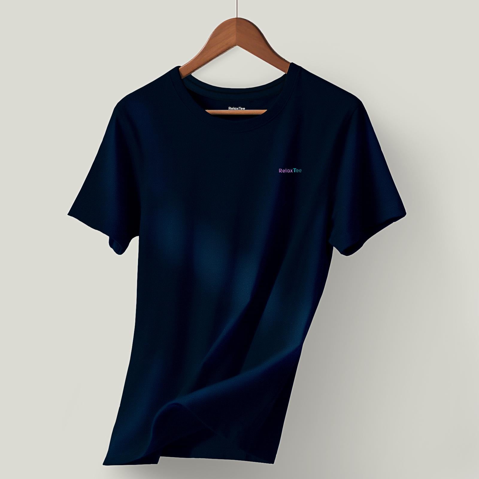 เสื้อยืด RelaxTee เทคโนโลยีพิเศษ  แห้งเร็วทันใจ ระบายอากาศดี  ช่วยบล็อกแสงแดด สำหรับออกกำลังกายกลางแจ้ง