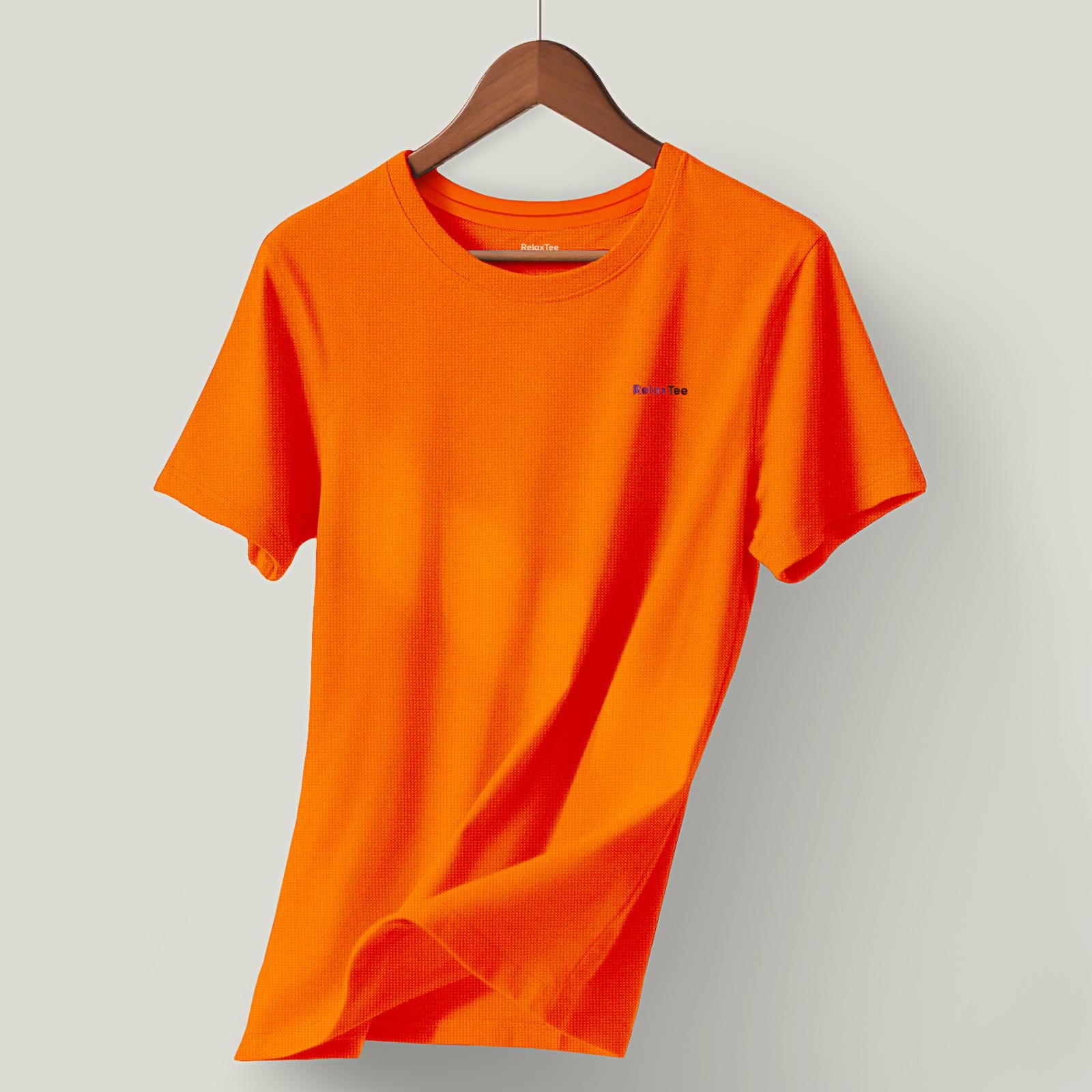 เสื้อยืด RelaxTee เทคโนโลยีพิเศษ  แห้งเร็วทันใจ ระบายอากาศดี  ช่วยบล็อกแสงแดด สำหรับออกกำลังกายกลางแจ้ง