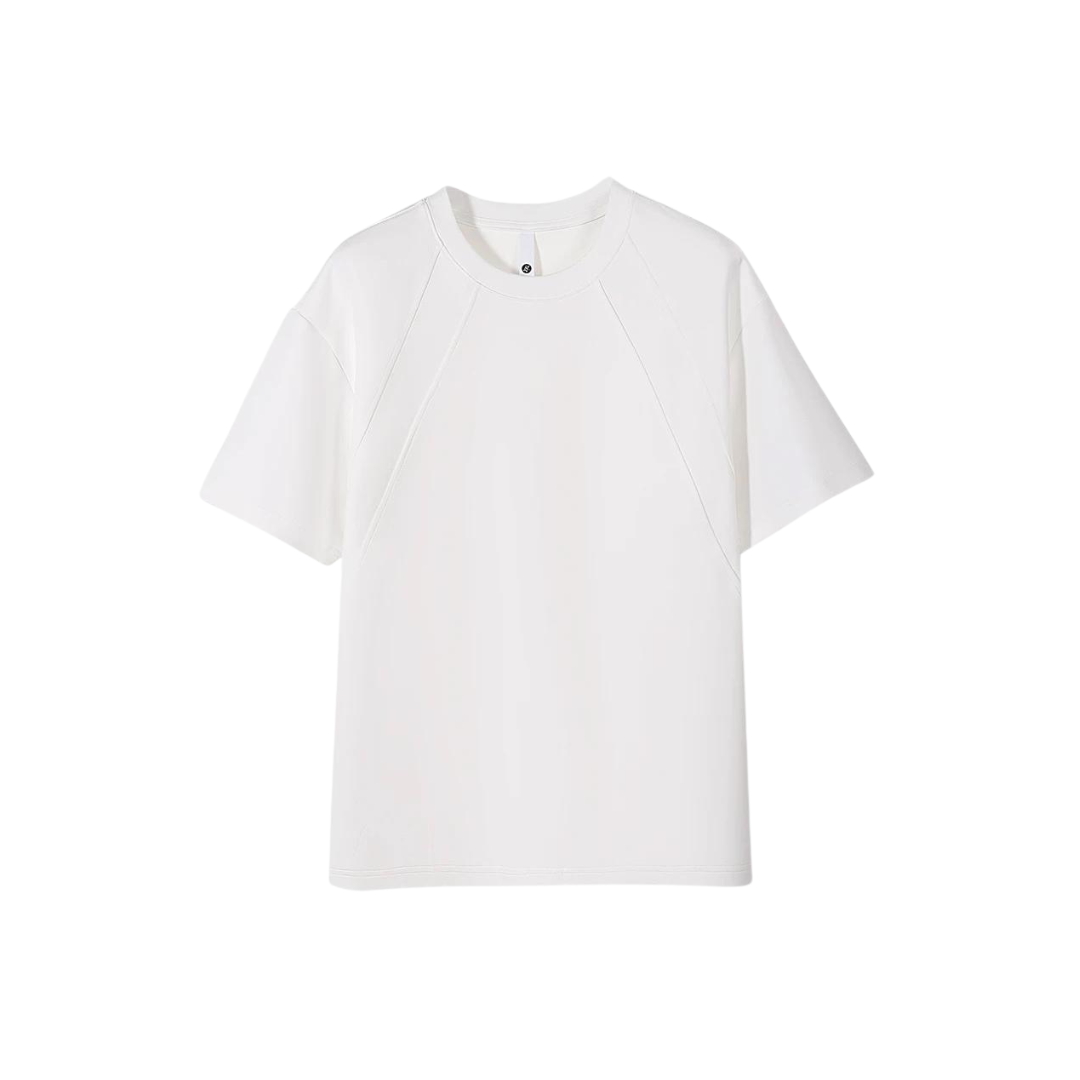 RelaxTee เสื้อคอกลมลาย  แขนสั้น ฤดูร้อนปี 2025 สำหรับผู้ชาย ดีไซน์บ่าตรง ใส่แล้วดูผอมเพรียว สไตล์สปอร์ต